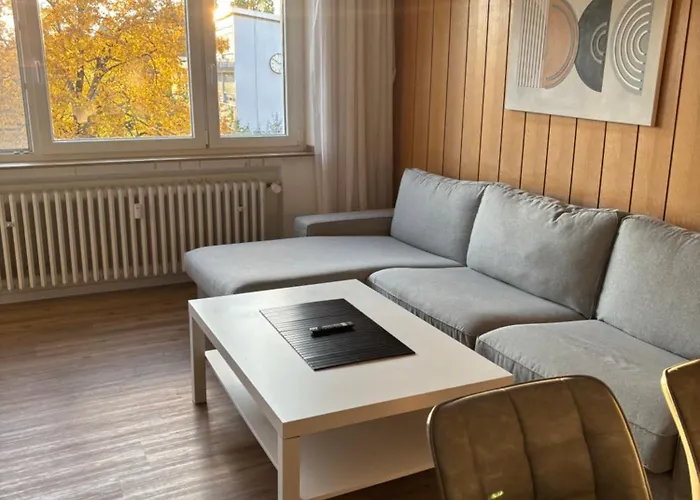 Moebliertes 3-zimmer In - Living Apartamento