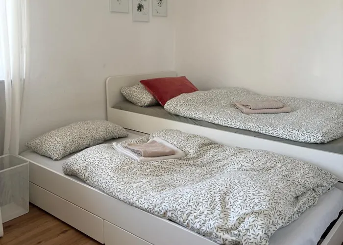 Moebliertes 3-zimmer In - Living Apartamento Sindelfingen